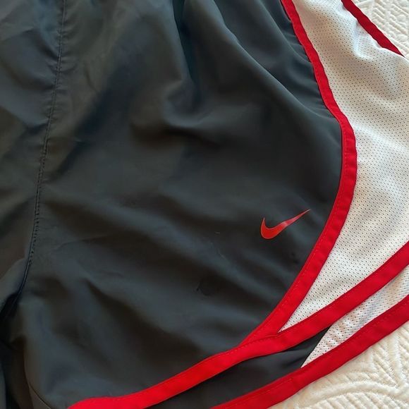 Nike Dri- Fit Georgia Shorts - S (4-6) - Picture 3 of 6